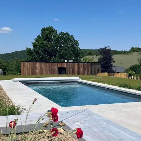 Au Mas De Mont Bed & Breakfast Yvoir