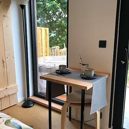 Bed & Breakfast Au Mas De Mont Yvoir